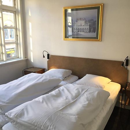 City Hotel Apartments 欧登塞 外观 照片