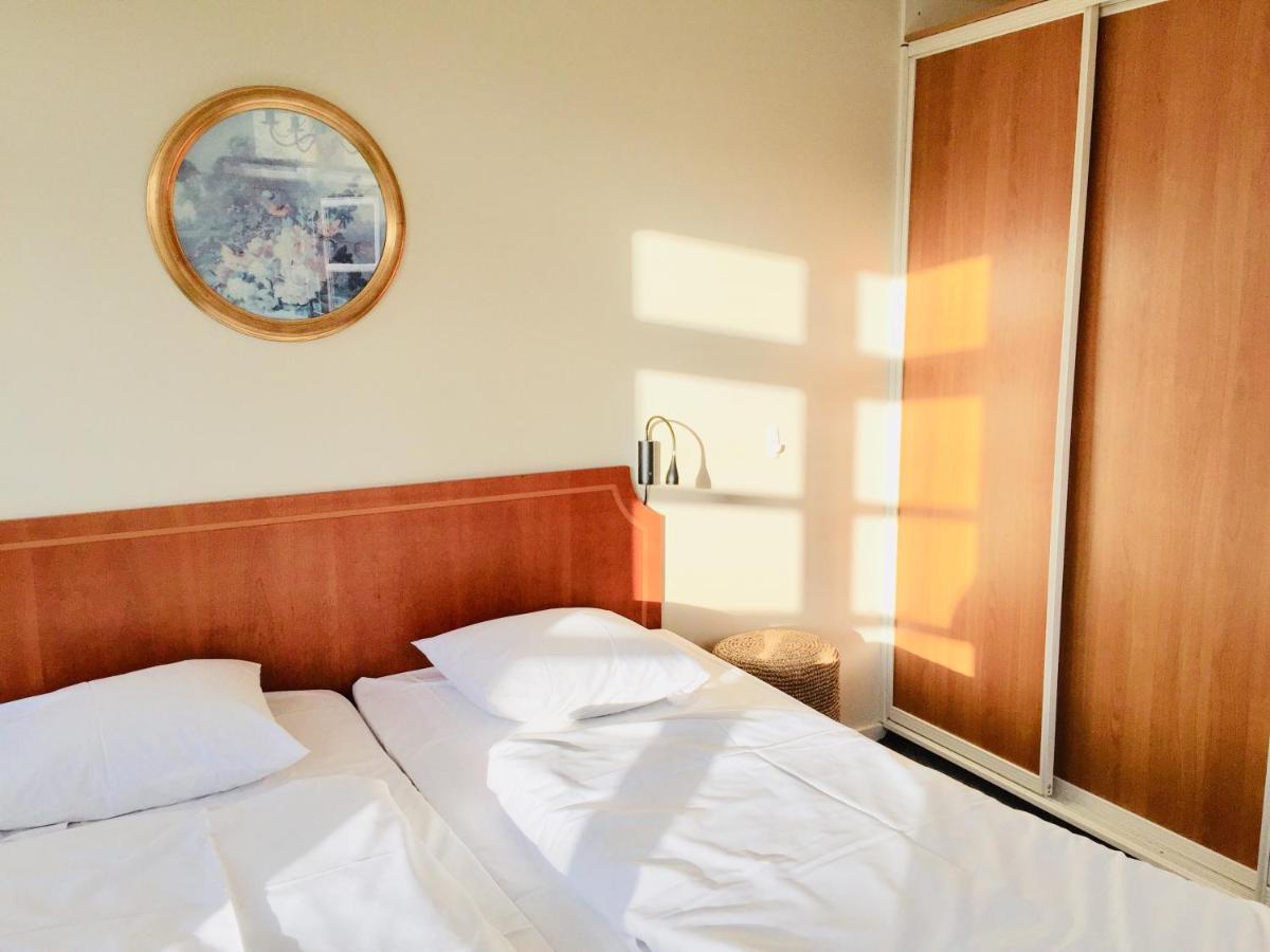 City Hotel Apartments 欧登塞 外观 照片