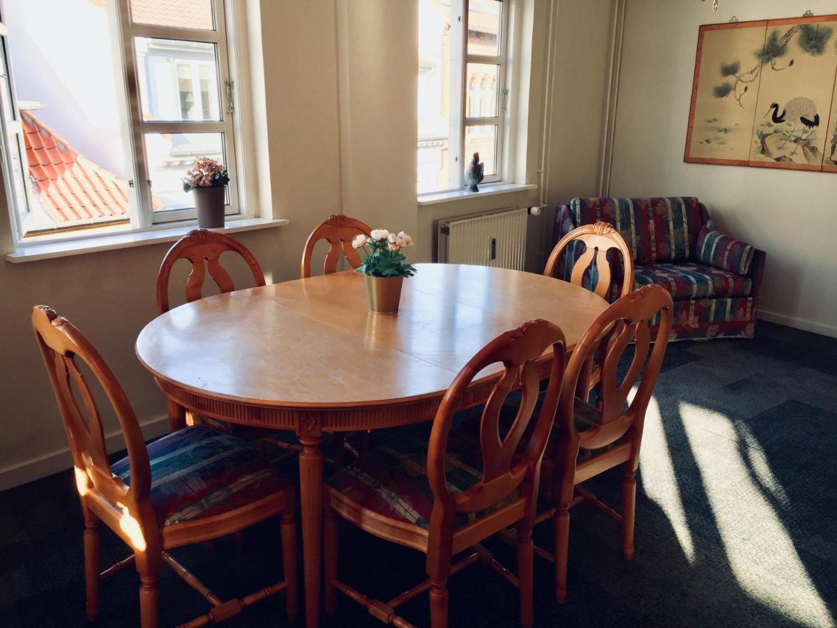 City Hotel Apartments 欧登塞 外观 照片